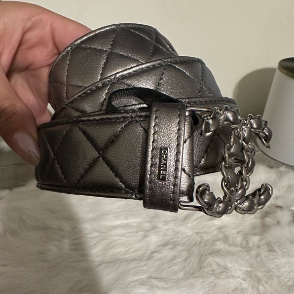 Calfskin Quilted CC Chain Belt - Picture 3 of 6